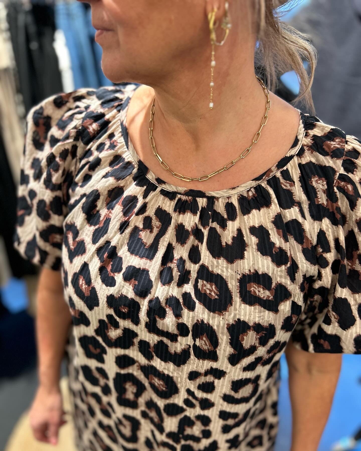 Leopard kjole fra KAFFE Curve